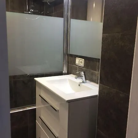 Bright Penthouse In 公寓